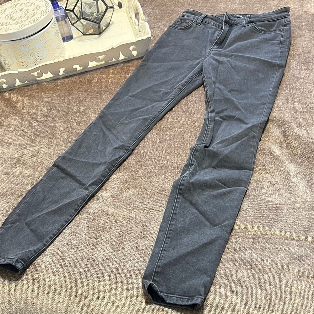 Joe’s High Rise Skinny Black Jeans - Size 27